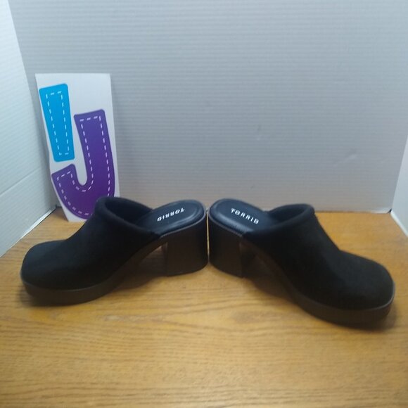Torrid Women's Black Suede Platform Mules 10 ww - Picture 1 of 7